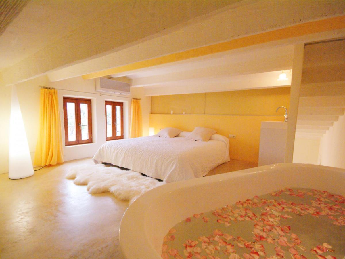 Villa Barcares Petit, Piscina, Jardines Junto A Playa En Alcudia Kültér fotó