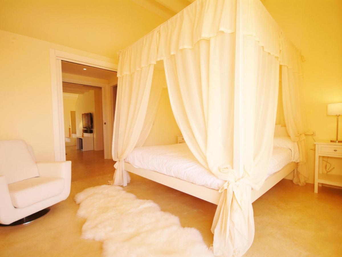 Villa Barcares Petit, Piscina, Jardines Junto A Playa En Alcudia Kültér fotó